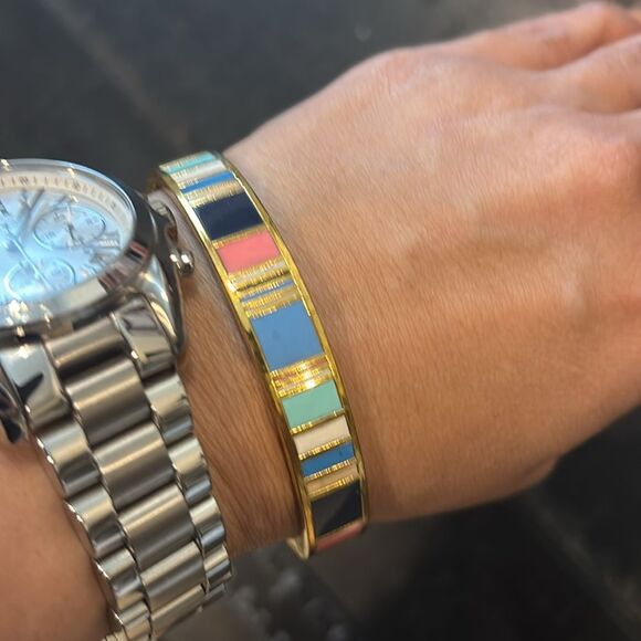 Kate Spade 'Jump for Joy' Idiom Bangle Bracelet, Multi Colorful Gold-Tone - Picture 6 of 10